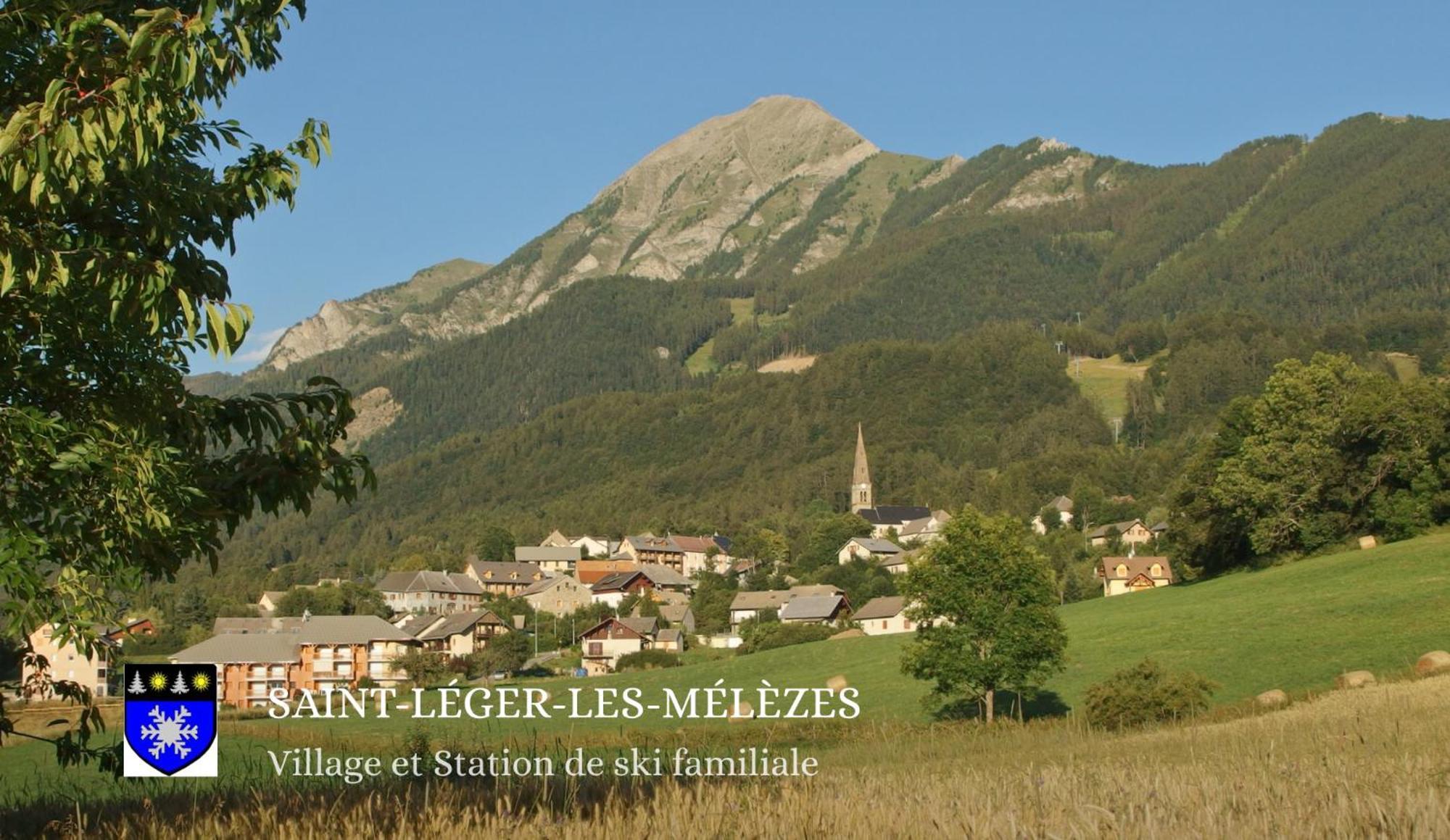 Les Gites De L'E.D.E. แซงต์-เลแฌร์-เลส์-เมแลซ ภายนอก รูปภาพ